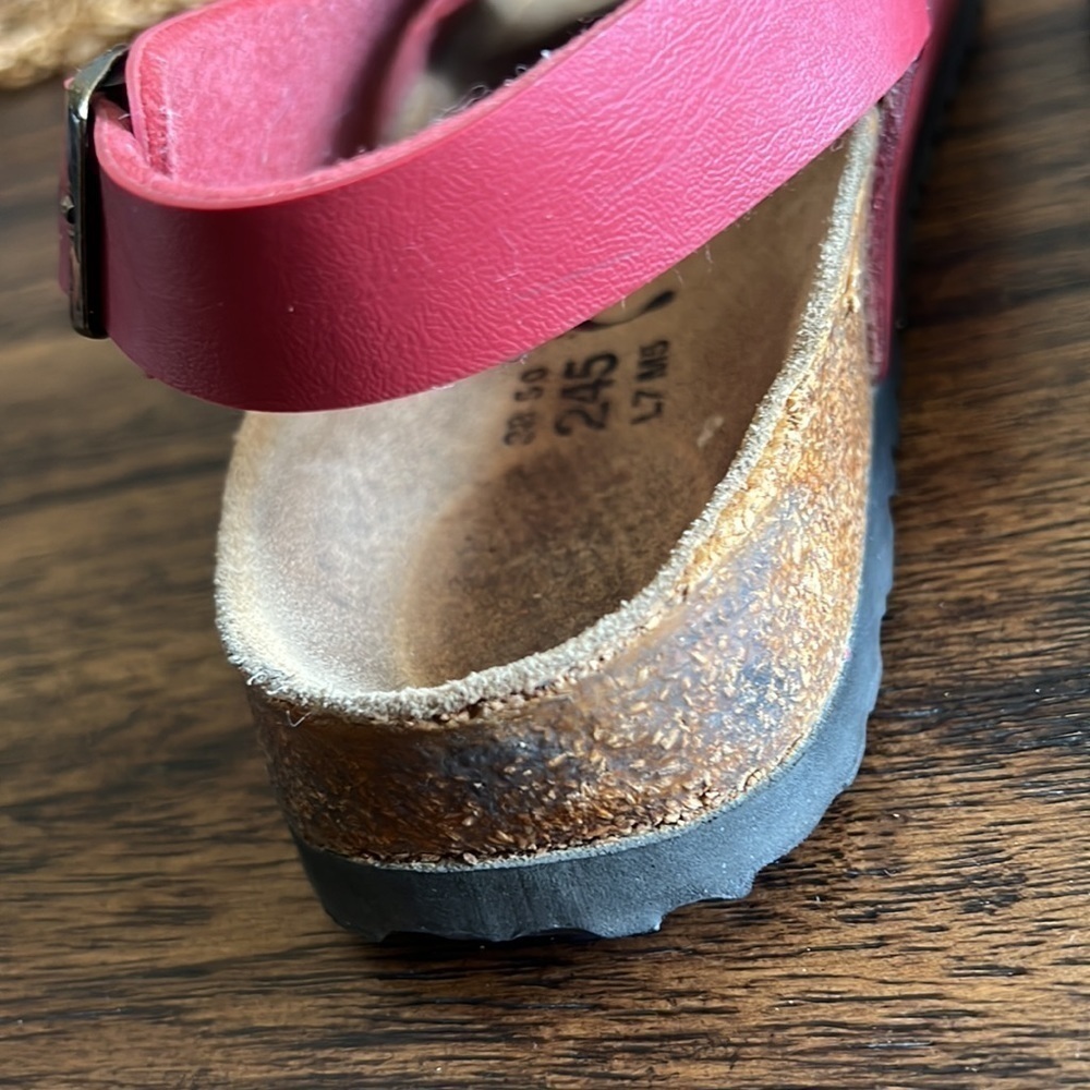Birkenstock Betula Womens 7 Mens 5 Leather Buckle Strap Sandals Red - Picture 7 of 11